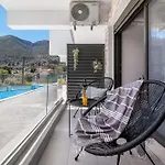 Apartament Oceanida Sofia Luxury Nikiana