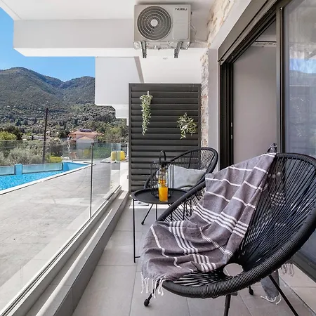 Appartement Oceanida Sofia Luxury Nikiana