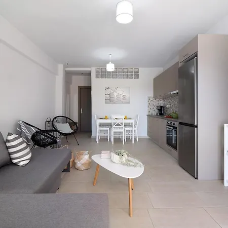 Appartement Oceanida Sofia Luxury Nikiana